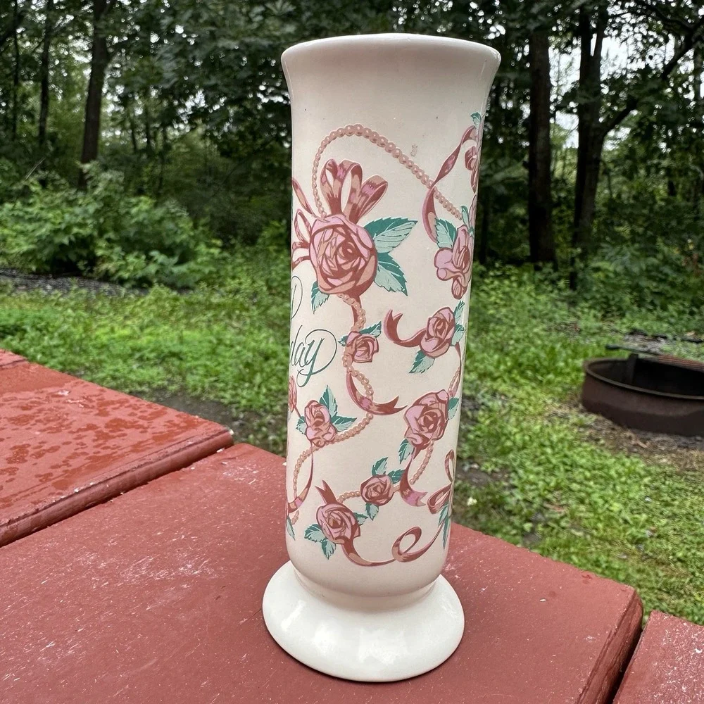 FTD VTG Bud Vase Happy Birthday Cream Off White W/Pink Roses Thailand 6.5